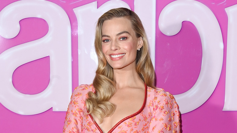 Margot Robbie, Barbie photocall, London