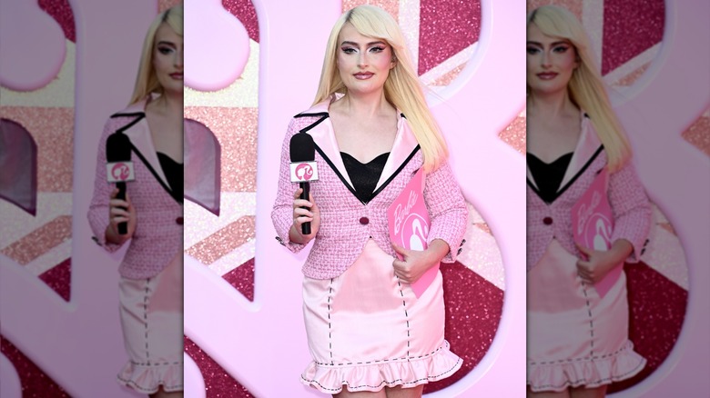 Amelia Dimoldenberg at the Barbie premiere