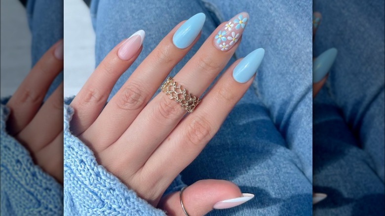 blue floral nail art