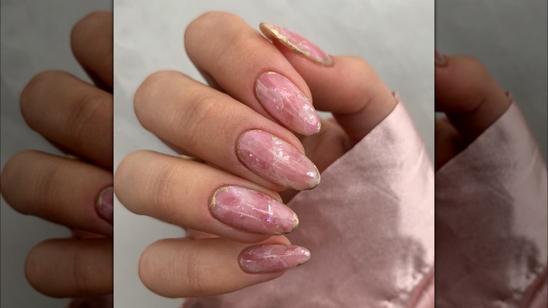 Rose quartz nail art