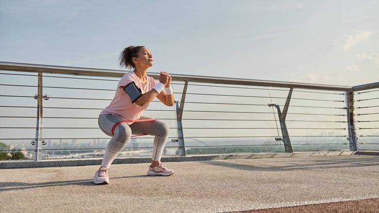 woman doing squats