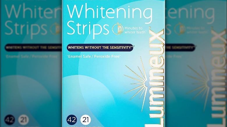 Whitening strips product photo