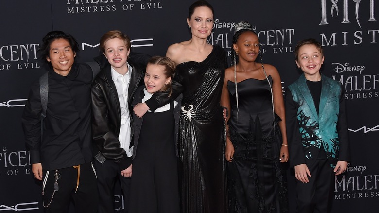 Angelina, Pax, Shiloh, Vivienne, Zahara, and Knox Jolie-Pitt