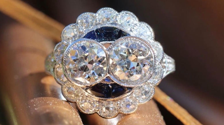 Double diamond Art Deco-style ring