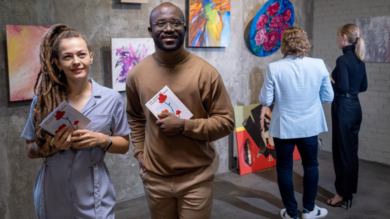 couples at an art gallery