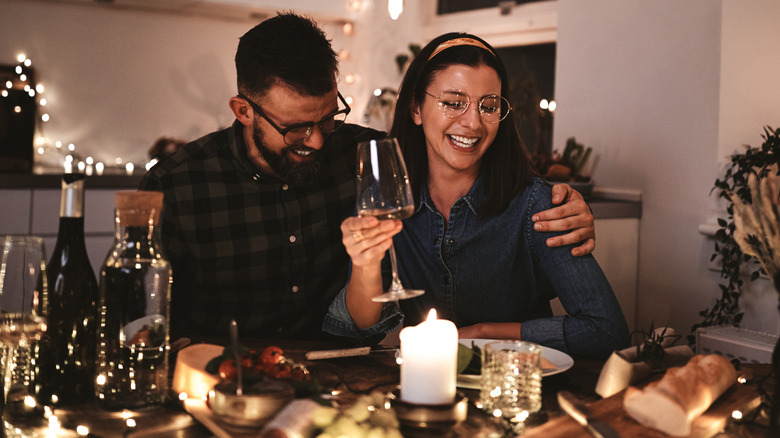 couple eating dinner