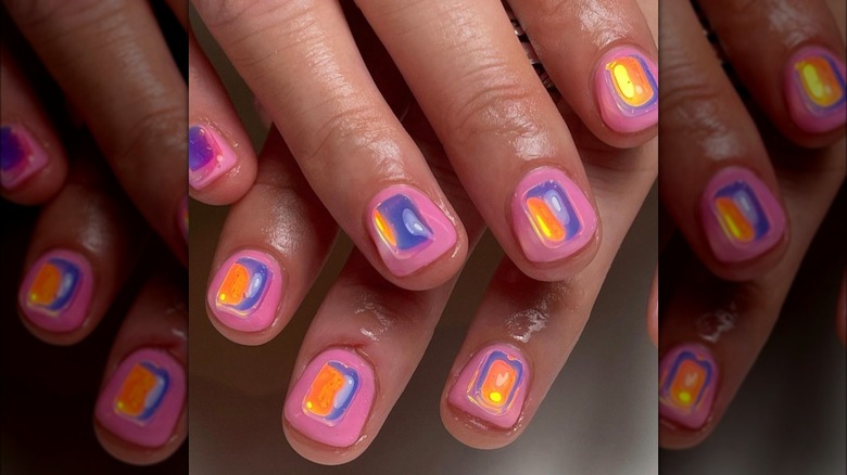 Multicolored aurora nails
