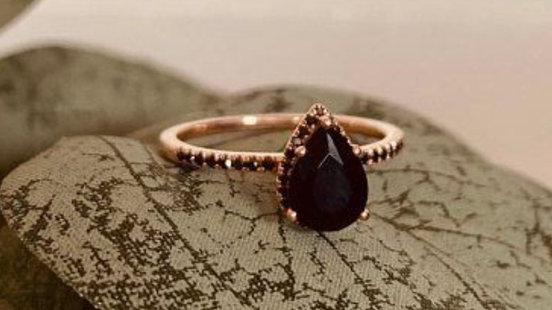 Black onyx and rose gold ring