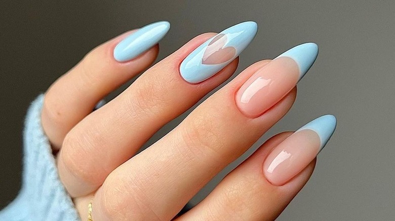 manicure with blue tips