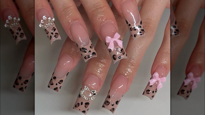 long square cheetah nails pink bows