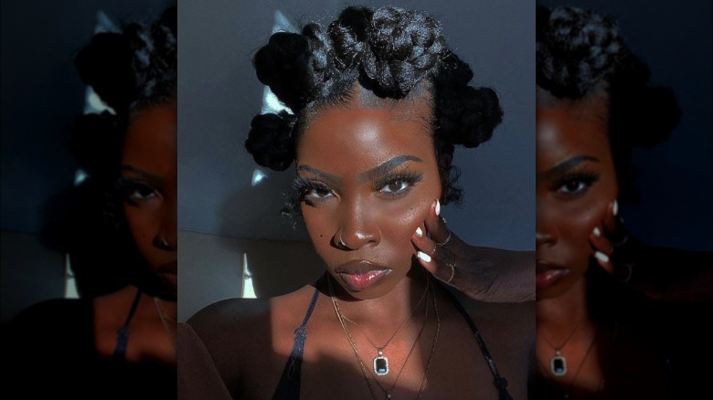 Woman wearing Bantu knots