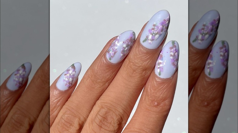 Abstract floral manicure