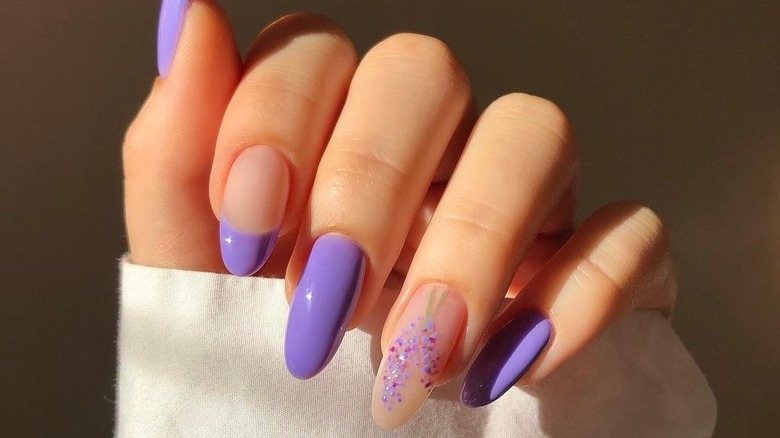  Lavender accent nail manicure