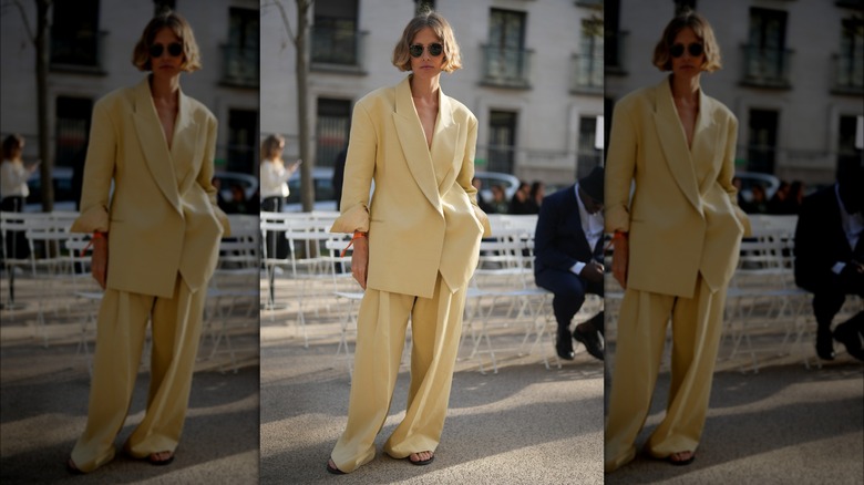 Oversized yellow blazer and bottoms