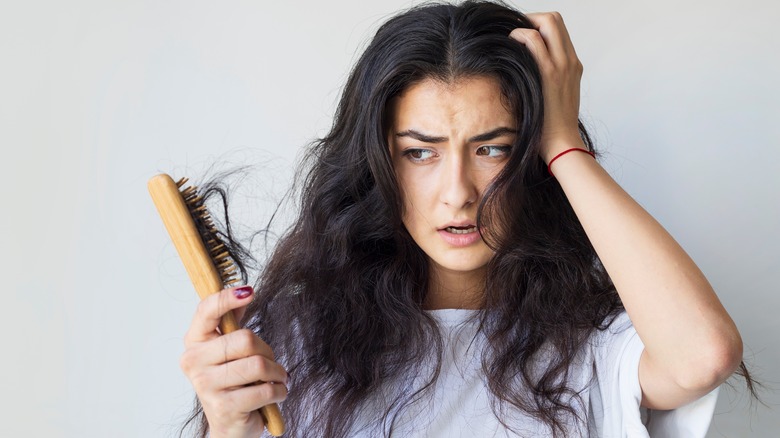 Woman suffers from hair loss 