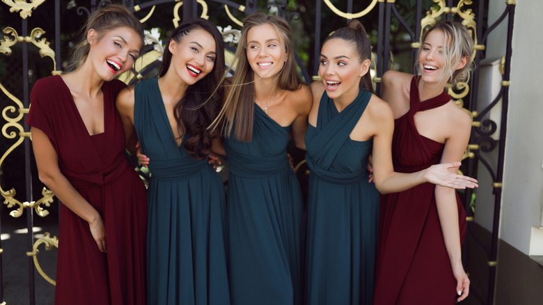 Bridesmaids with different color dresses