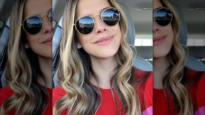 Cashmere brond hair car selfie