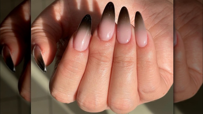 ombre black manicure 