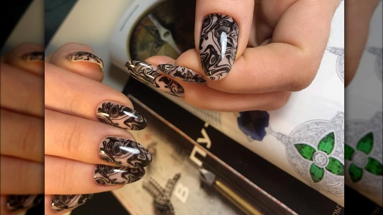 black marbled nail art