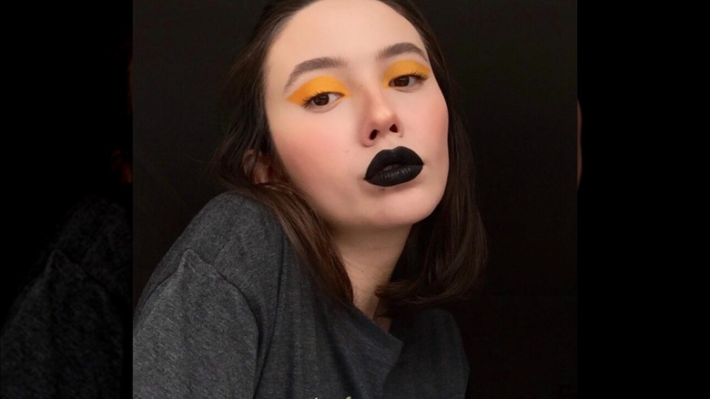 Yellow color block cat eye