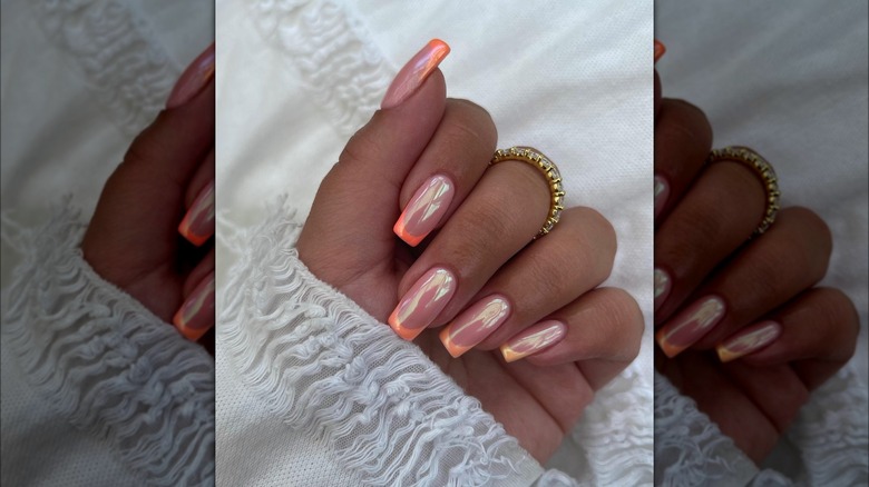 Gradient coral French tips