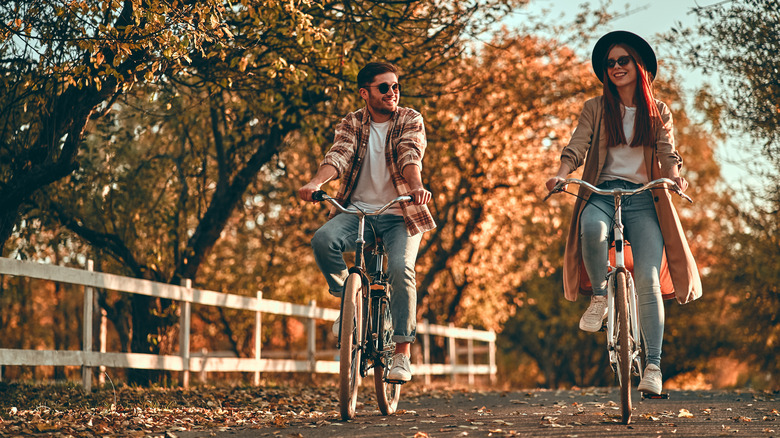 Two people on bike ride