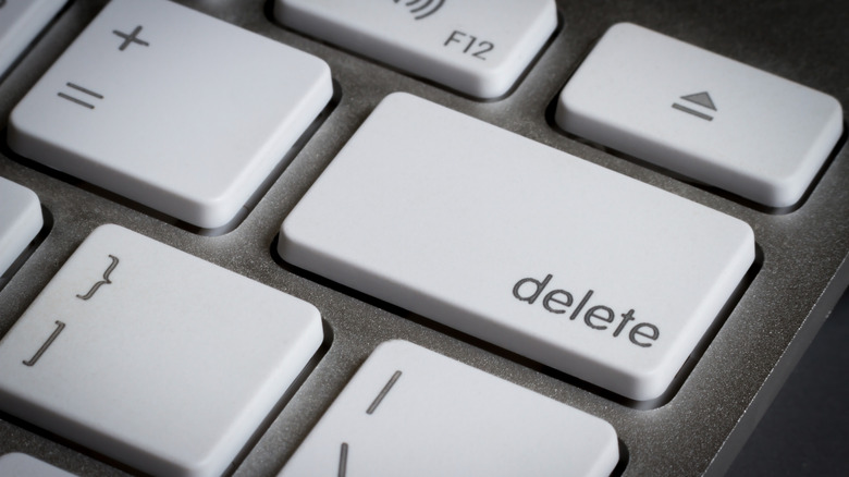 delete button on keyboard