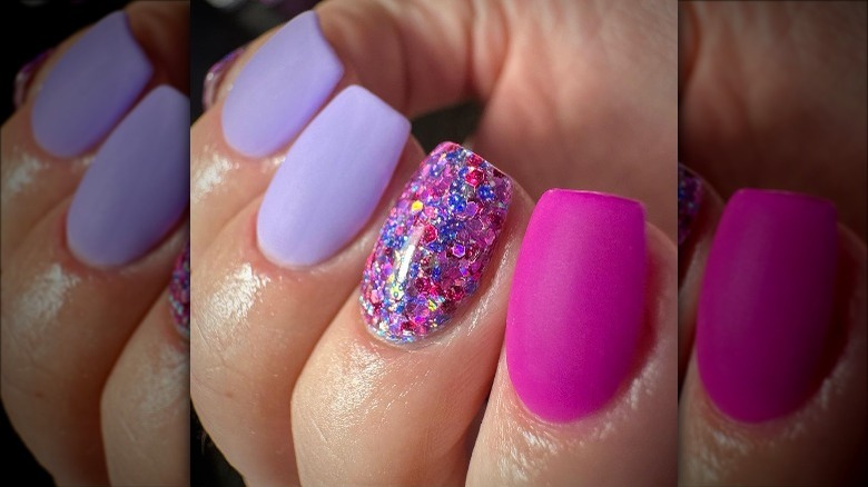 Fuchsia and purple dip powder nails 