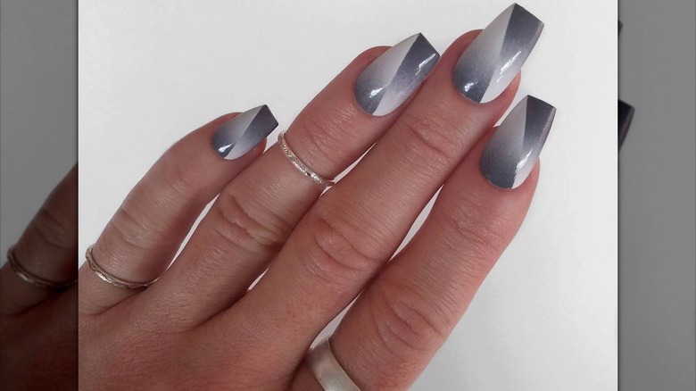 double diagonal ombré nails