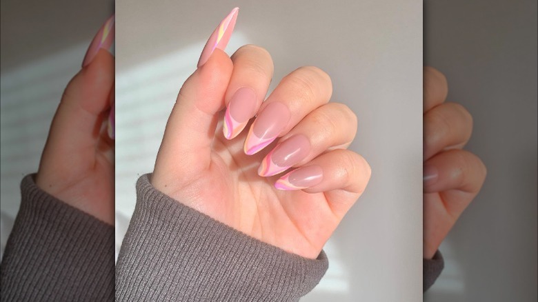 Pink retro swirl French manicure 