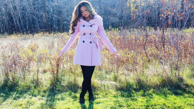 Woman model pink pea coat