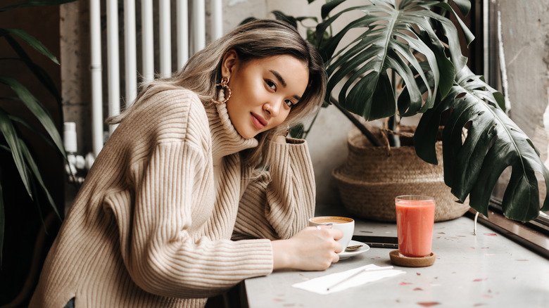 Woman in oversized sweater 