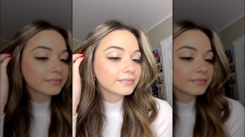 Dewey makeup with shimmery eyeshadow