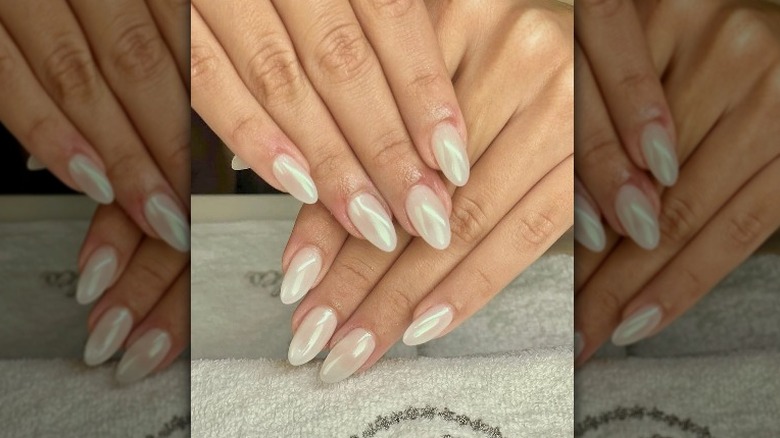 white chrome nails