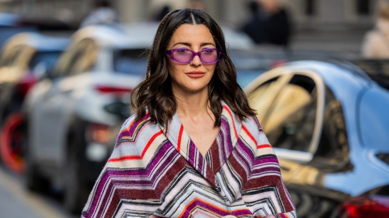 Woman with shoulder-length espresso hair