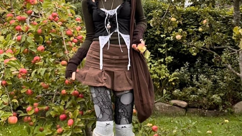 Grungy fairycore outfit
