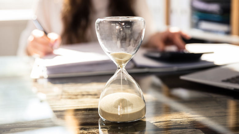 hour glass with sand