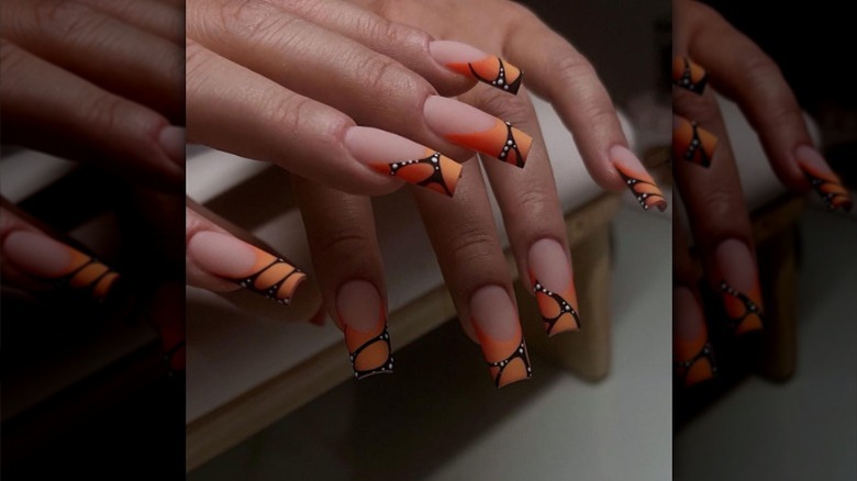 monarch butterfly nails