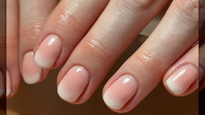 Fombré on short nails