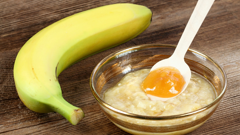 Bowl on table with banana