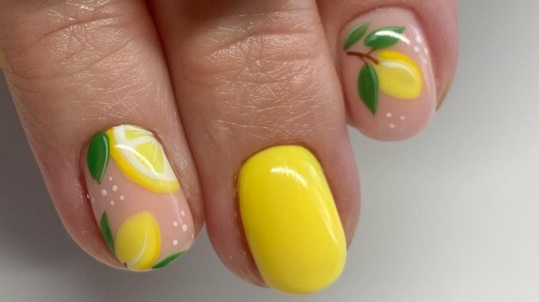 Lemon nail art