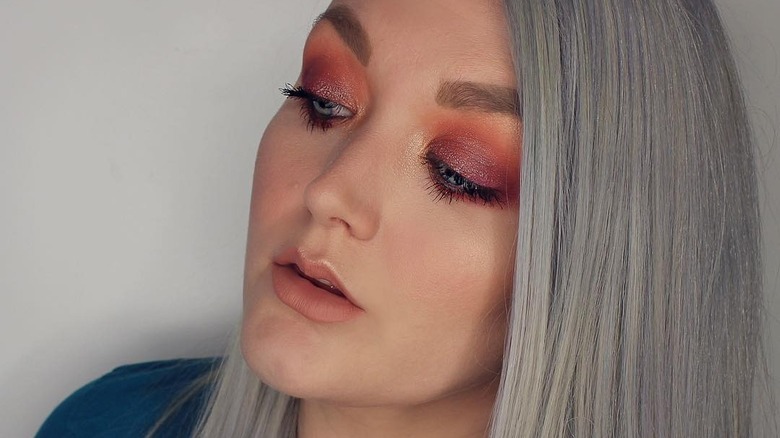 Ghosted hair color trend and bold eyeshadow