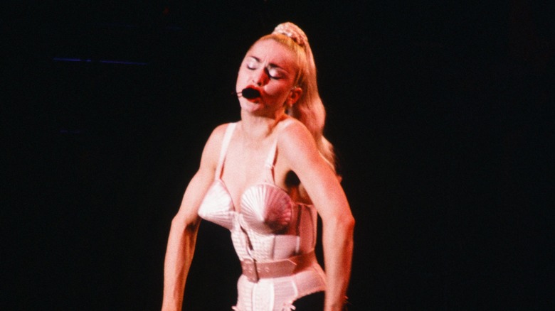 Madonna's Blonde Ambition tour