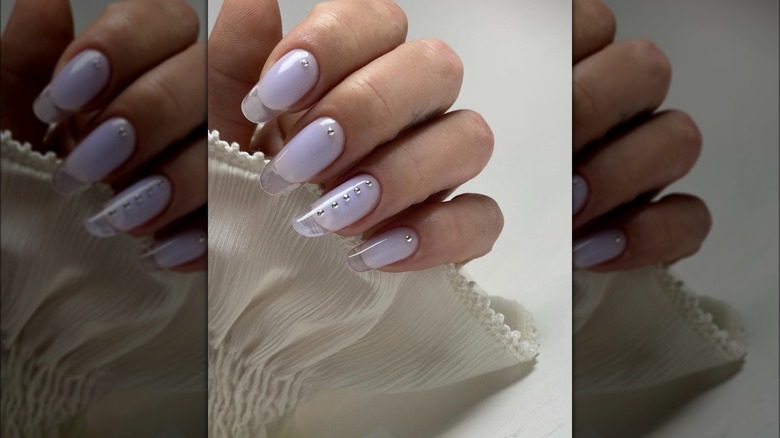 Elegant glass extension nails