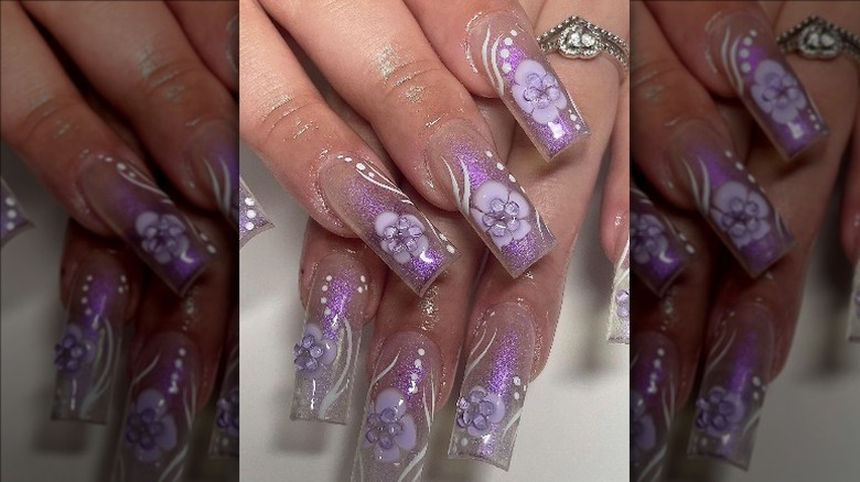 Delicate lavender glass nails