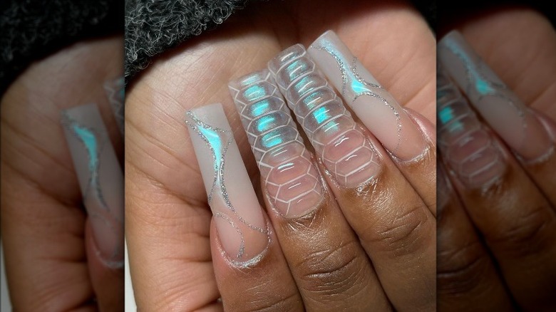 Reptilian glass nails