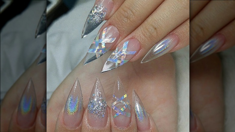 Silver shine glass nails