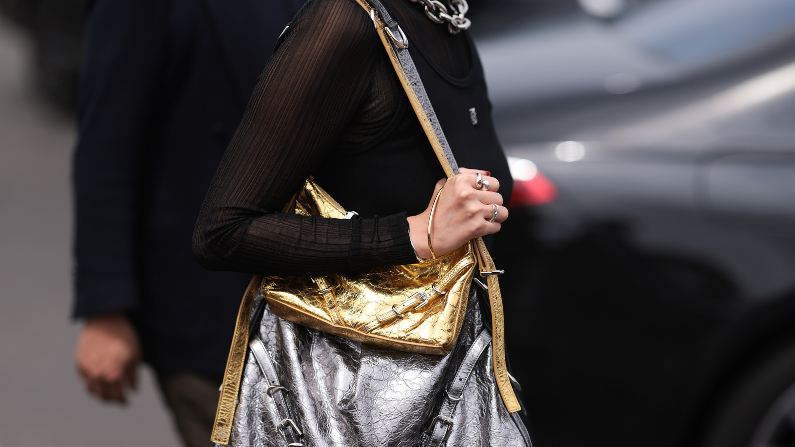 Metallic Handbags: The Everything, Everywhere Bags - Bridgette Raes Style  Expert