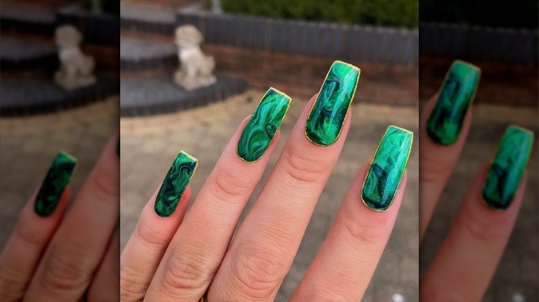 Emerald nails