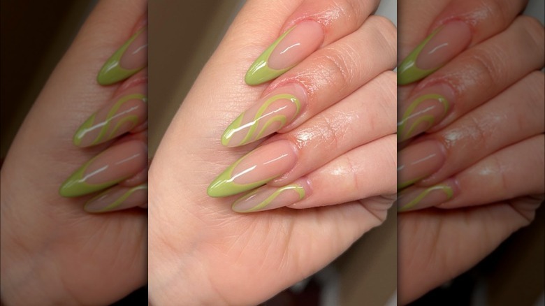 Light green nails